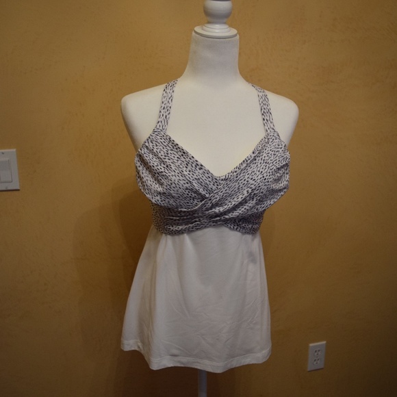lululemon athletica Tops - Lululemon Top